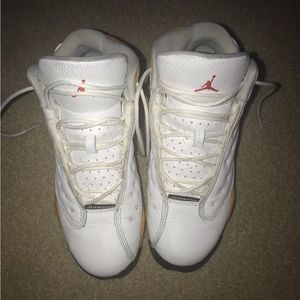 Youth size 7 Jordan 13